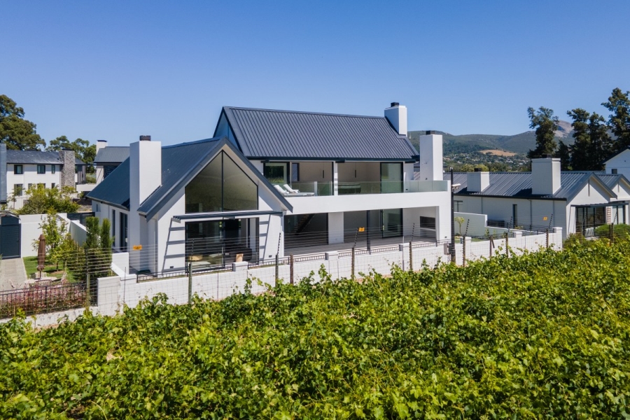 4 Bedroom Property for Sale in Val De Vie Estate Western Cape